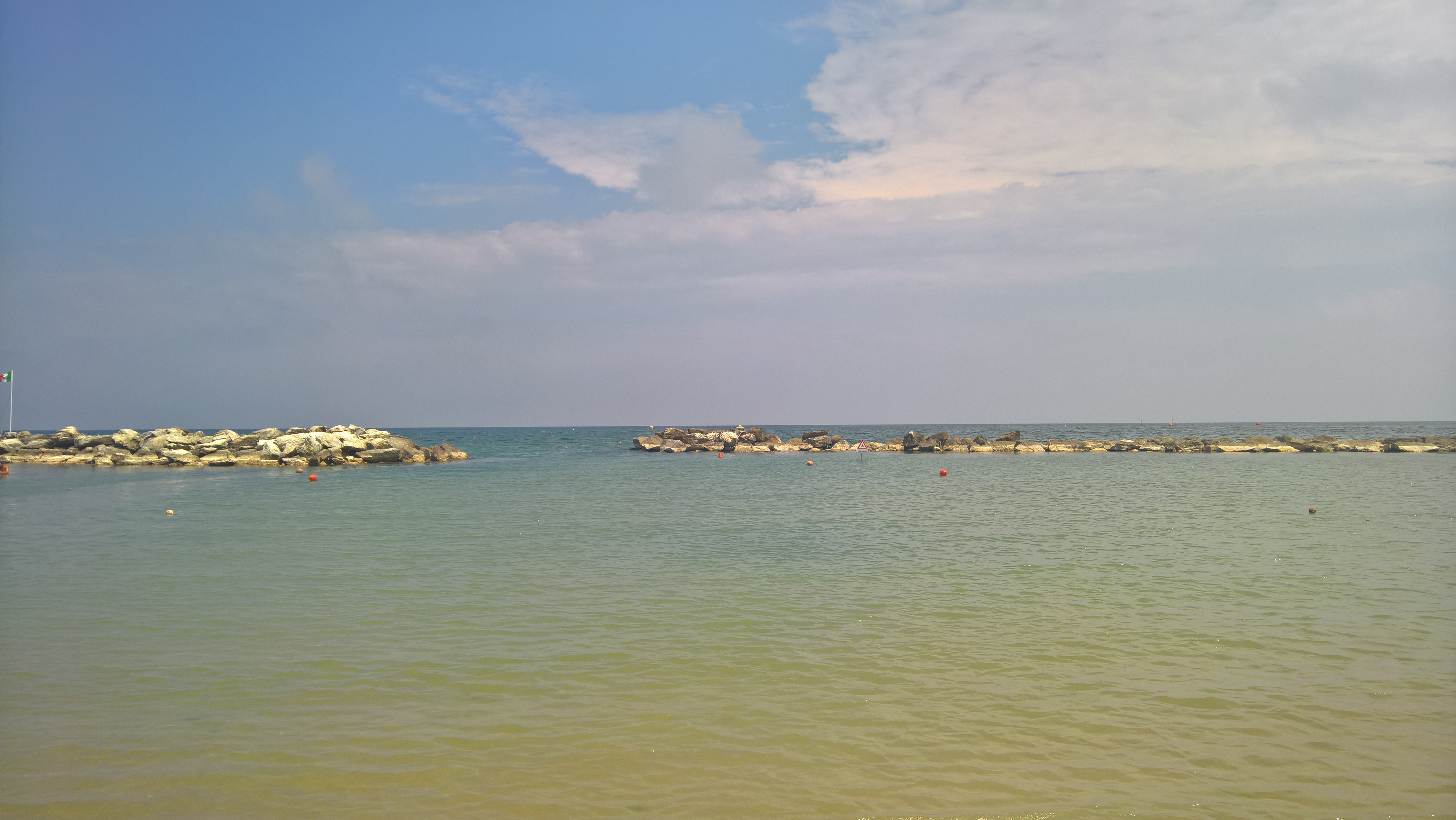 WP 20170615 12 27 49 Rich